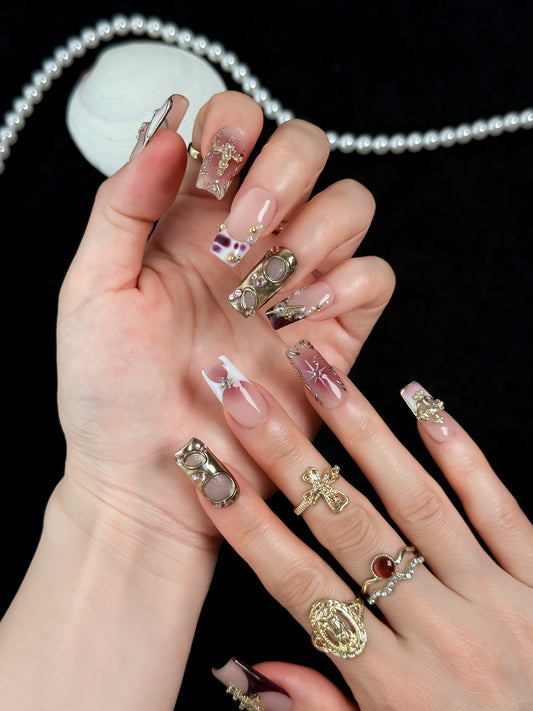 Royal Treasure - NailVesta press-on nails image 1