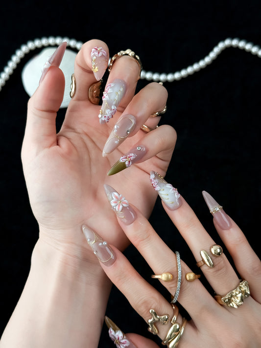 Champagne Blossom - NailVesta press-on nails image 1