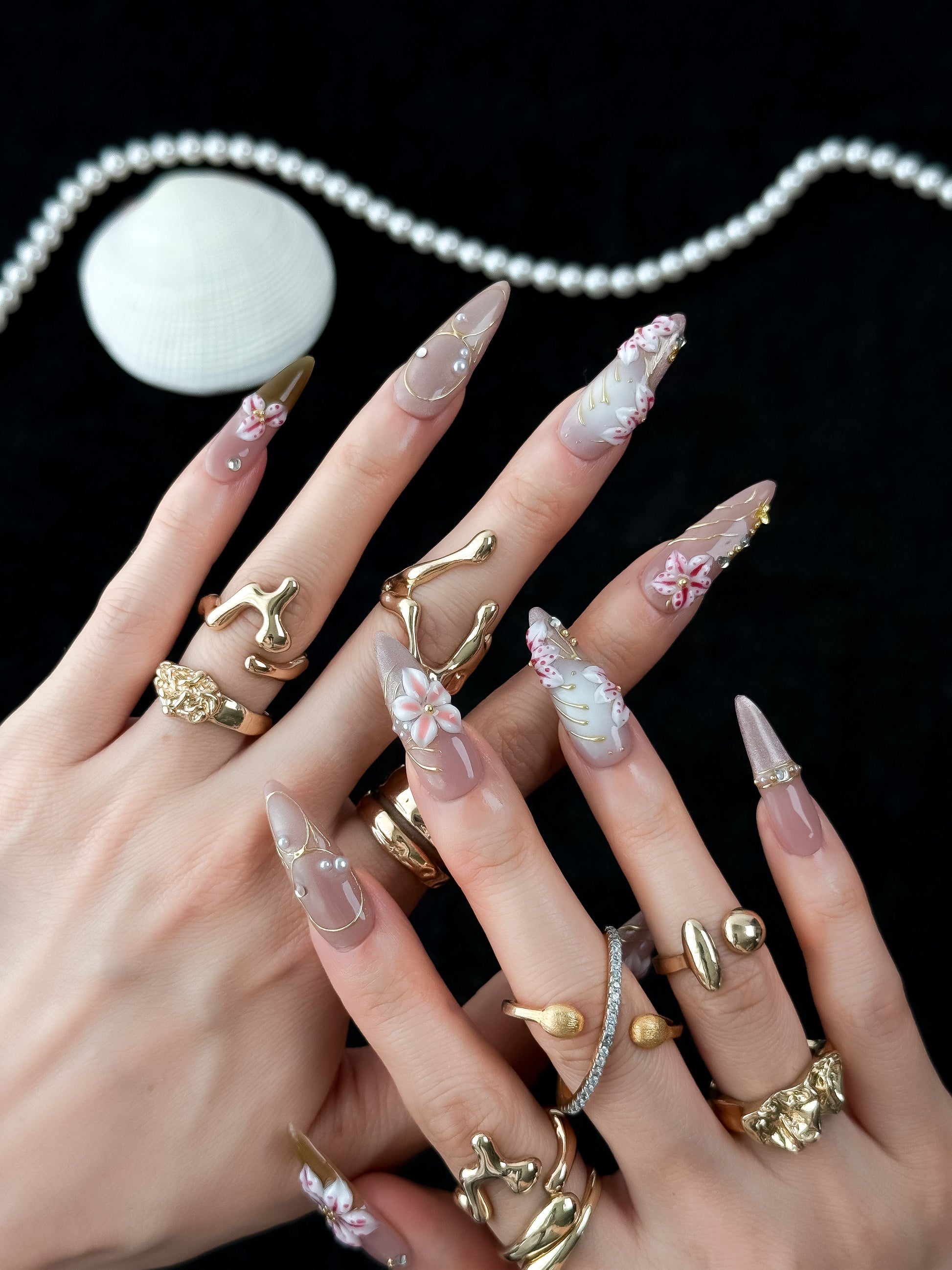 Champagne Blossom - NailVesta press-on nails image 2