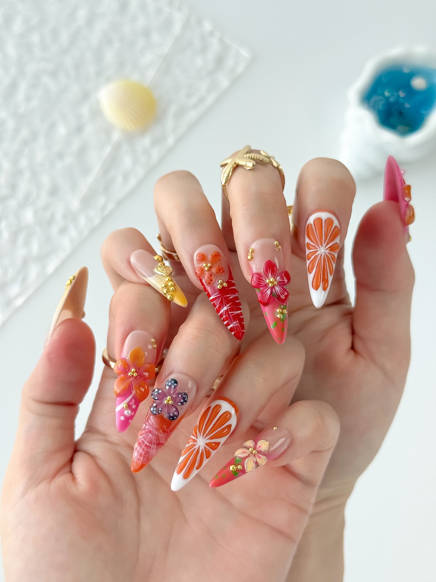 Citrus Daisy - NailVesta press-on nails image 1