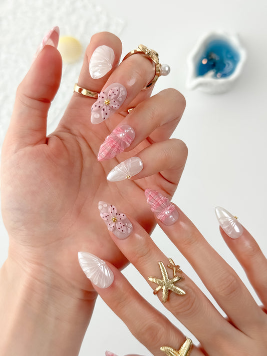 Coraline Glow - NailVesta press-on nails image 1