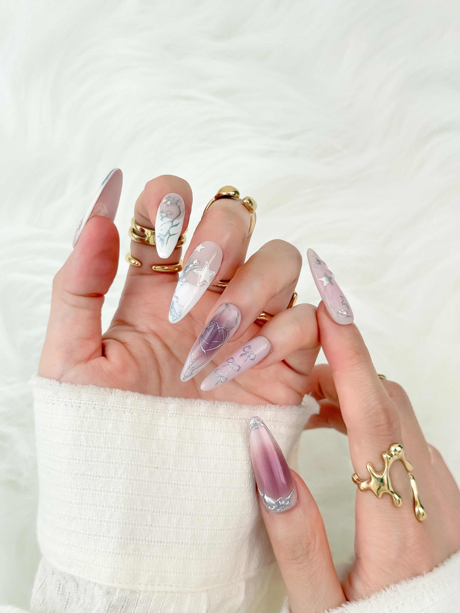 Glossy Aura - NailVesta press-on nails image 1