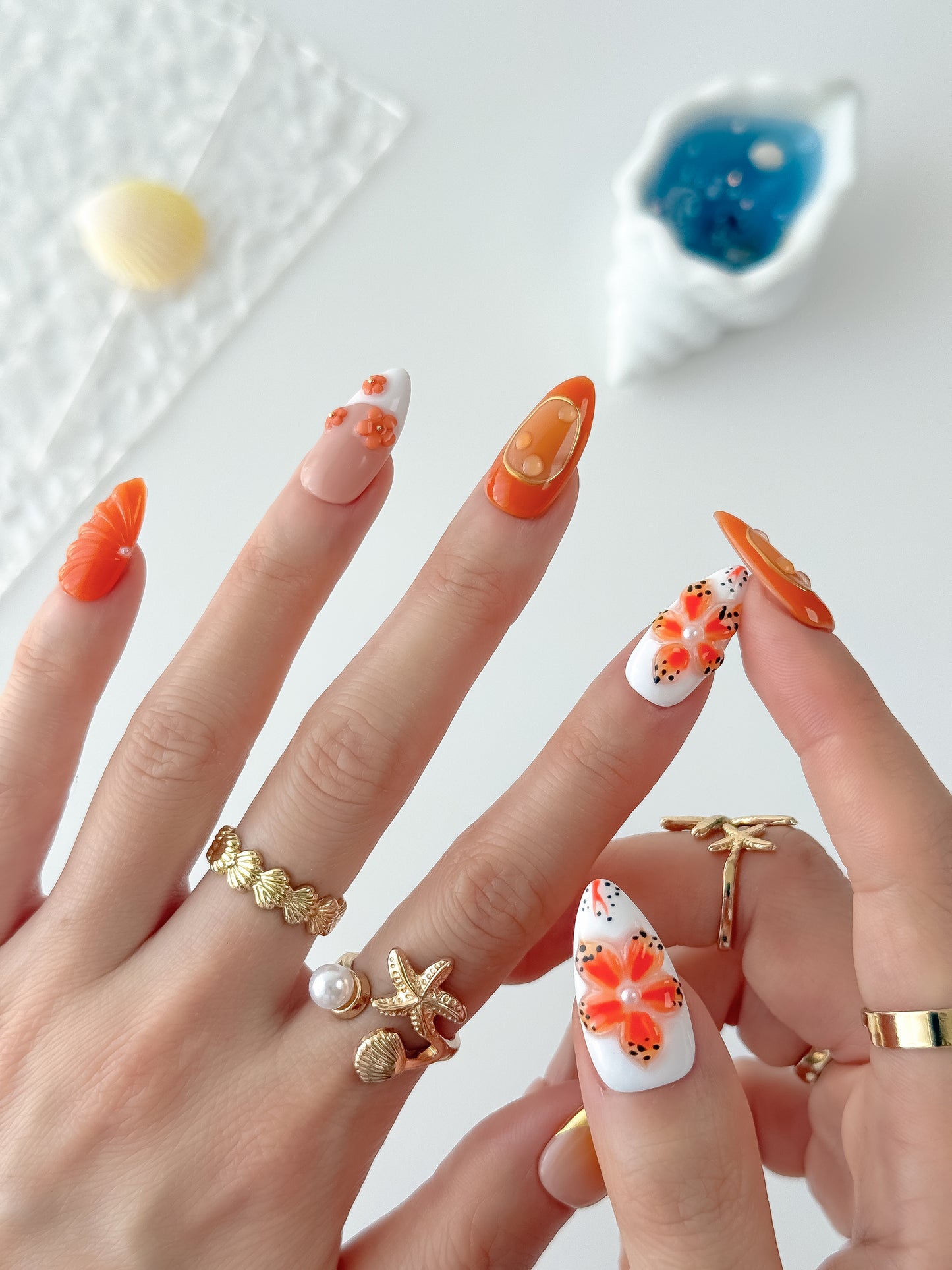 Golden Nectar - NailVesta press-on nails image 2