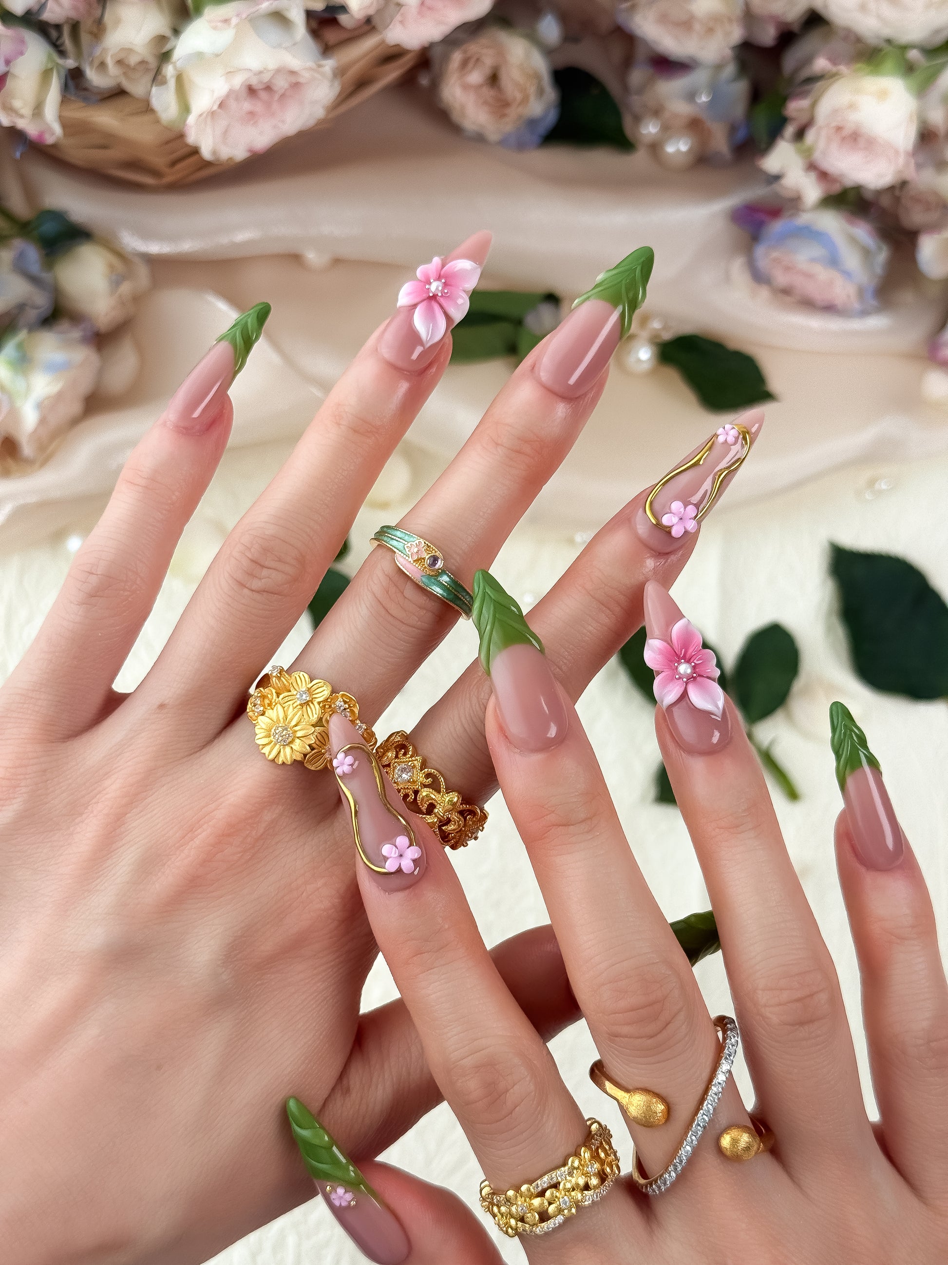 Leaf Petals - NailVesta press-on nails image 1