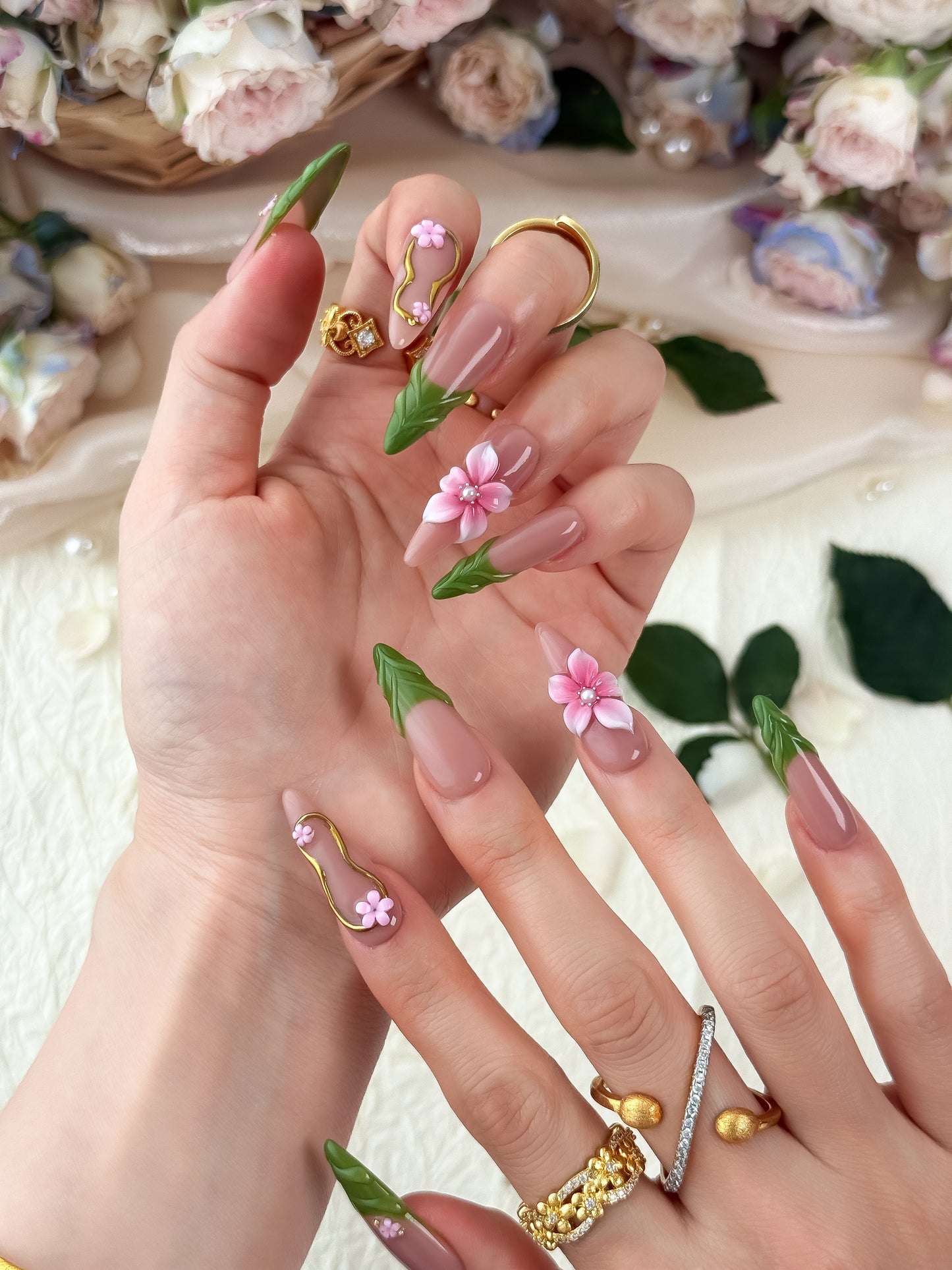 Leaf Petals - NailVesta press-on nails image 2