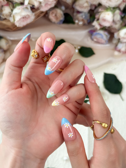 Meadow Daisy - NailVesta press-on nails image 2