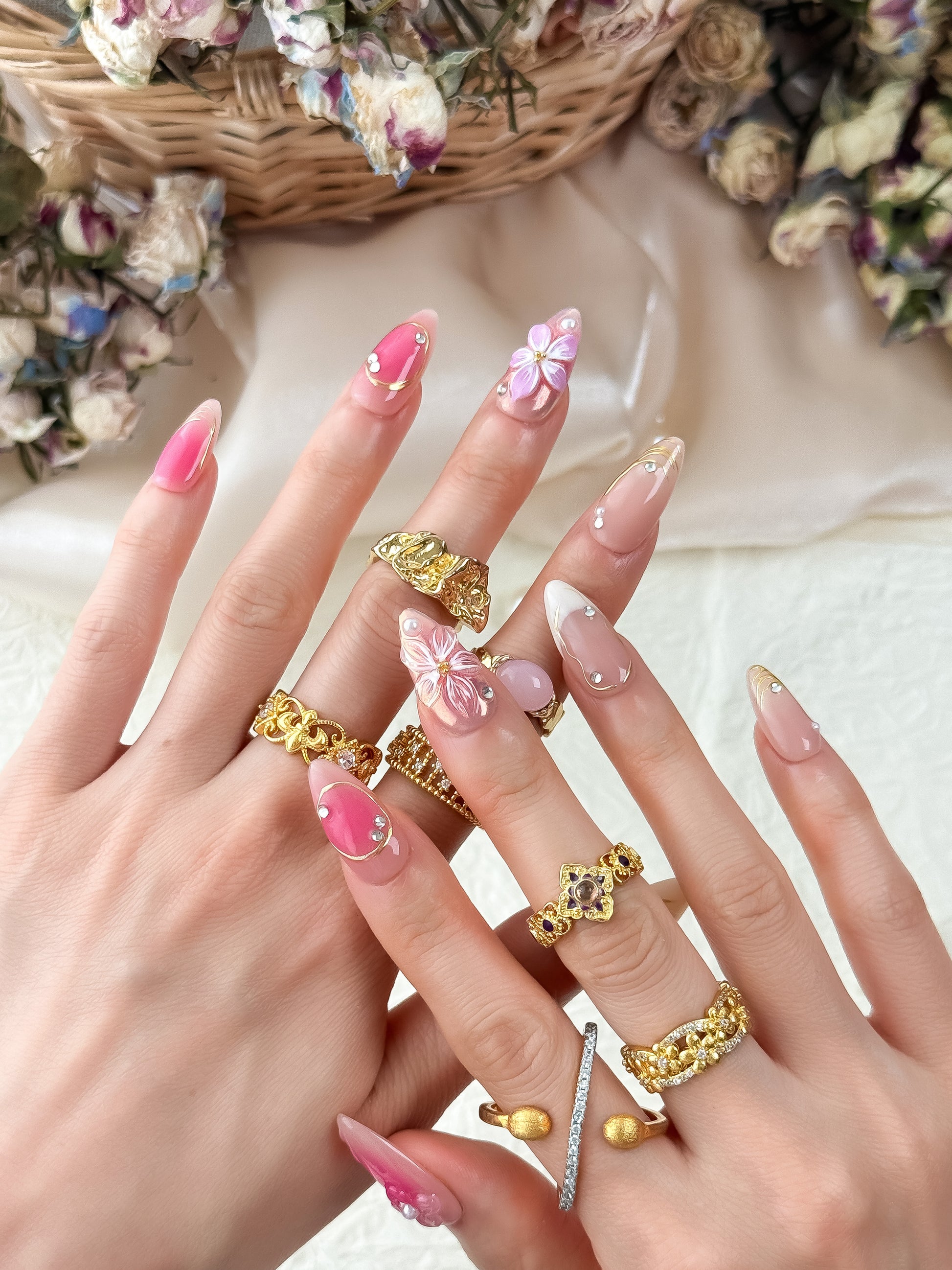 Pinky Promise - NailVesta press-on nails image 2